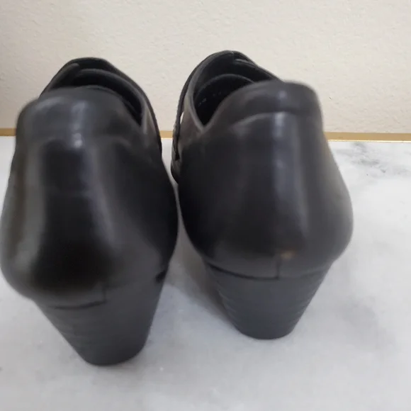 Mephisto Black Leather Round Toe Chunky Heel Velcro Strap Women's Shoe 5 1/2 8 - Picture 9 of 15